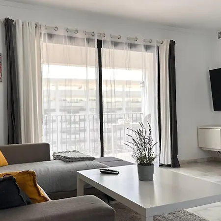 Апартаменты Luxury Penthouse In The Heart Of Puerto Banus
